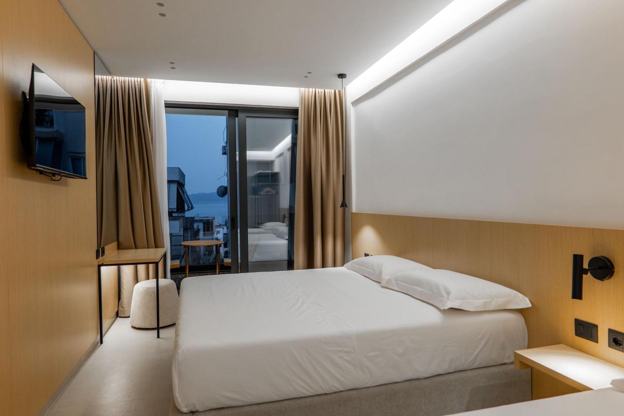Austin Boutique Hotel Sarande Ngoại thất bức ảnh