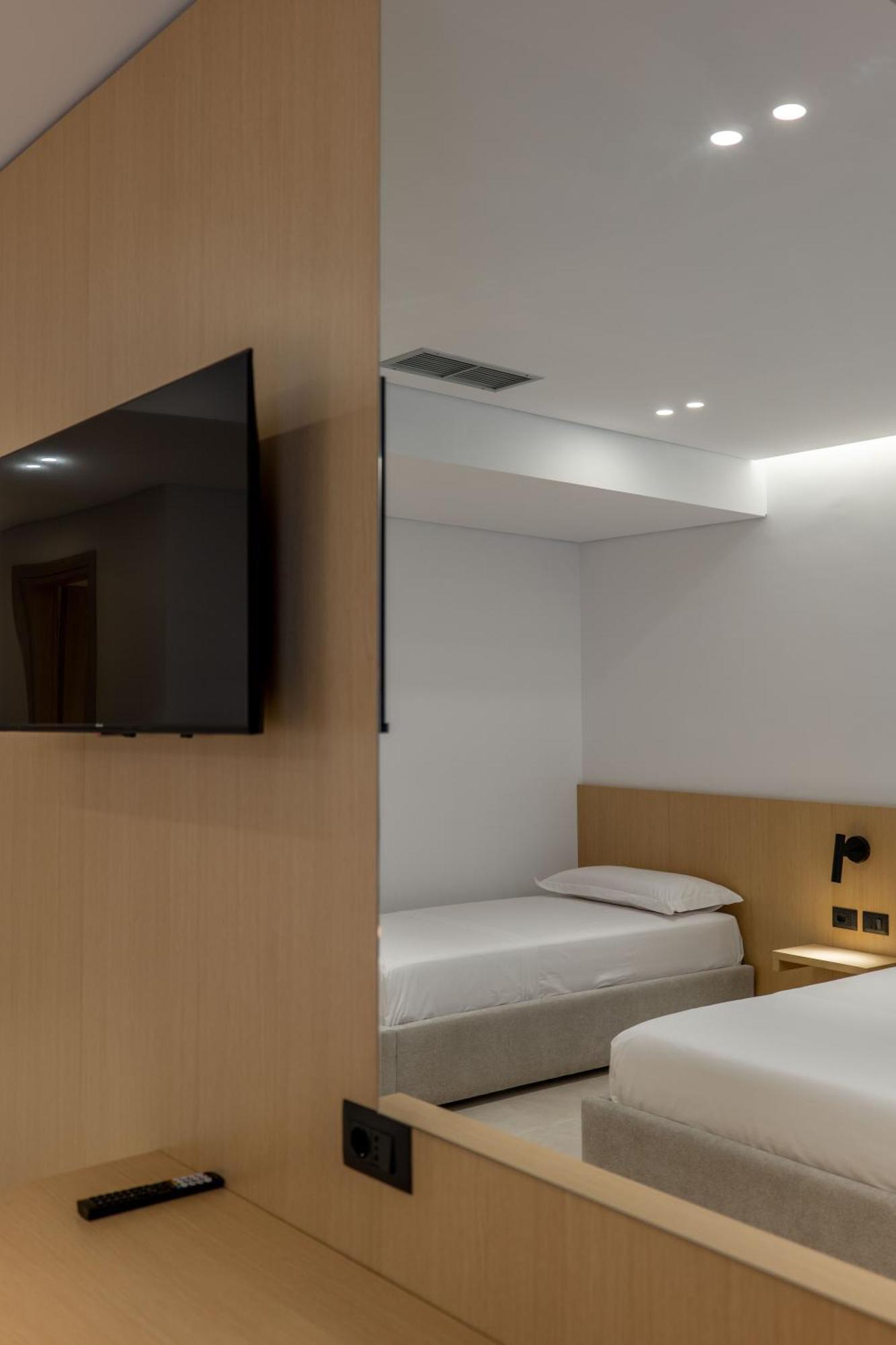 Austin Boutique Hotel Sarande Ngoại thất bức ảnh