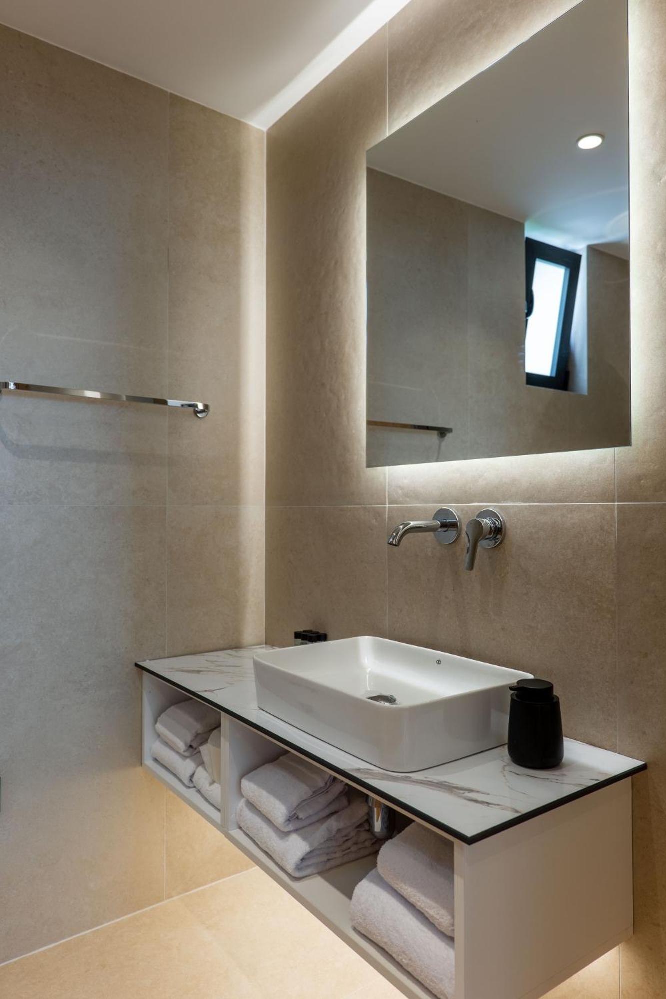 Austin Boutique Hotel Sarande Ngoại thất bức ảnh