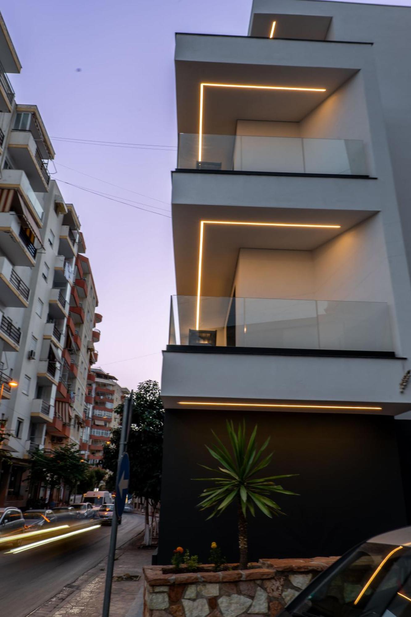 Austin Boutique Hotel Sarande Ngoại thất bức ảnh